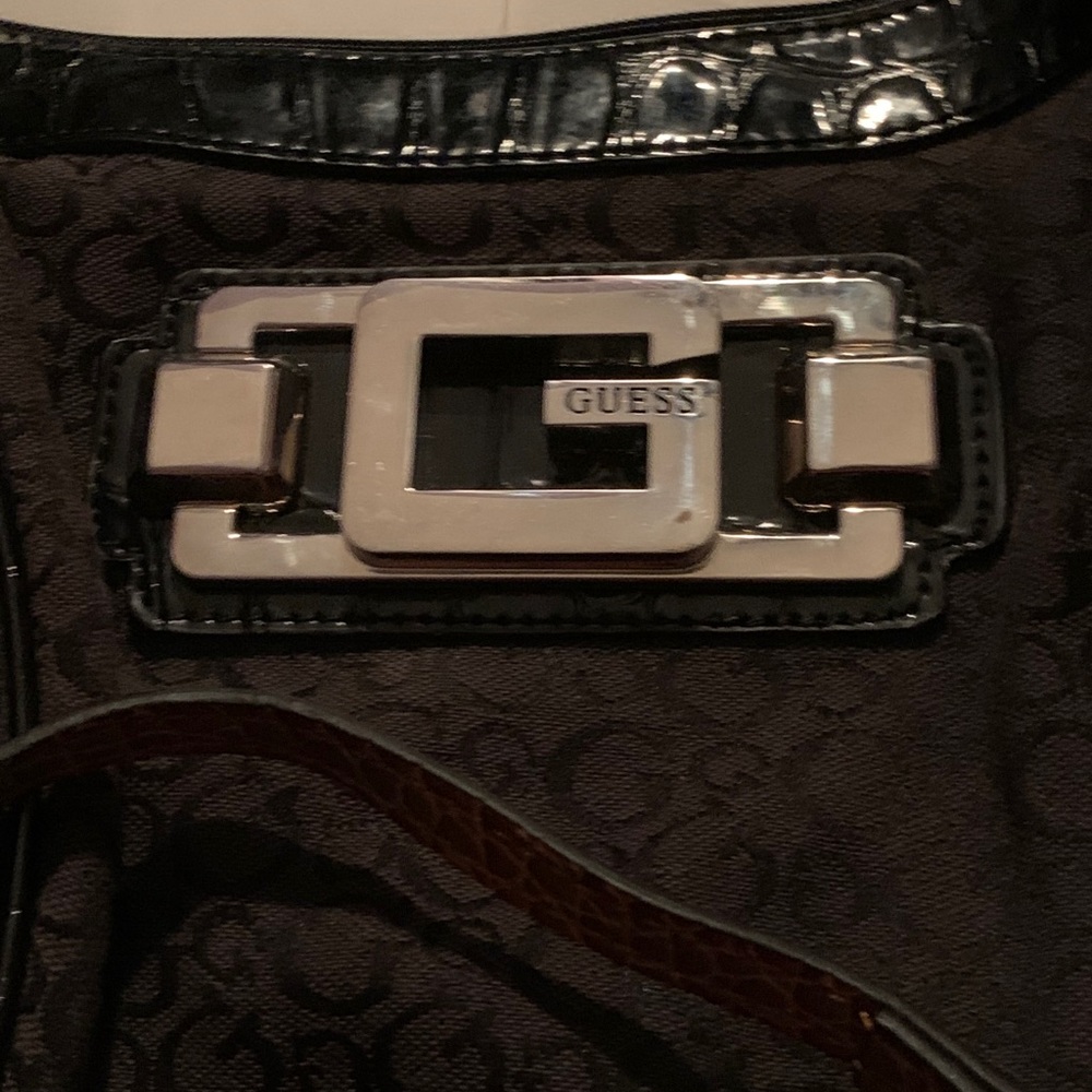GUESS purse bundle - Picture 4 of 7